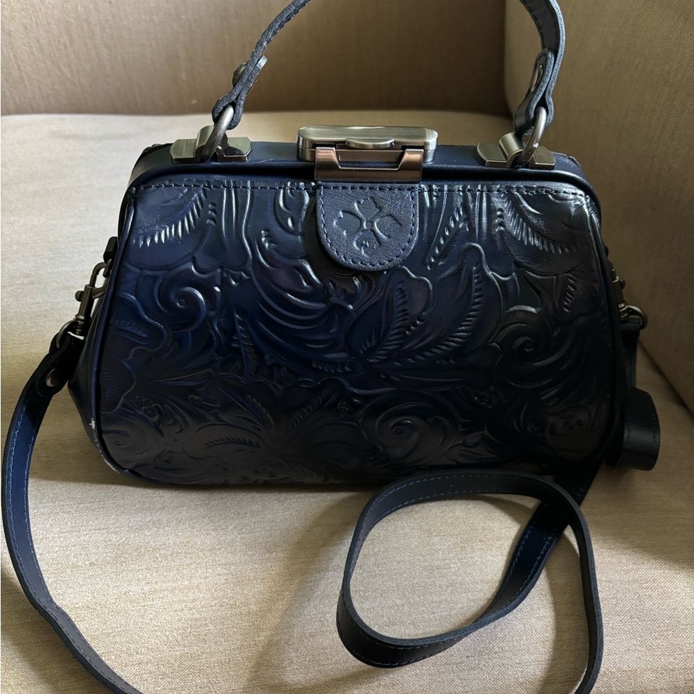 Navy Blue Patricia Nash Crossbody Bag with Embossed Design GRACCHI OCEANO